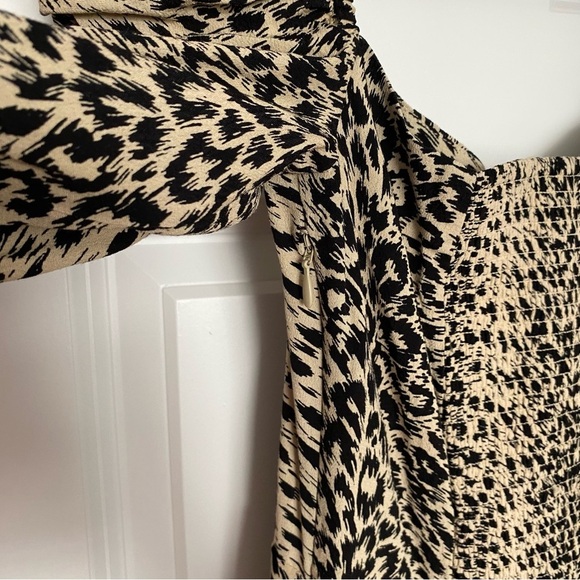 & Other Stories Puff Shoulder Crepe Midi Dress US Size 0 - Picture 7 of 14